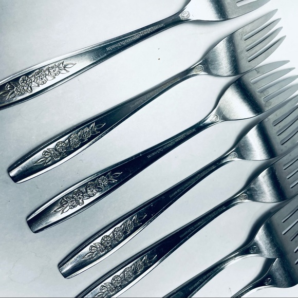 Oneida Simeon & Rogers Spring Ballad Forks Stainless Flatware - Picture 8 of 8